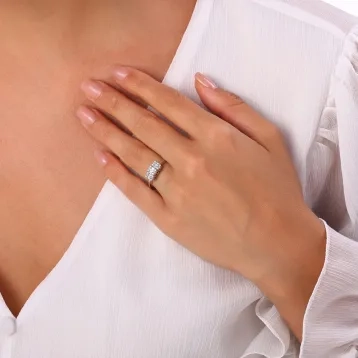 0,35 Karat Baget Pırlanta Yüzük