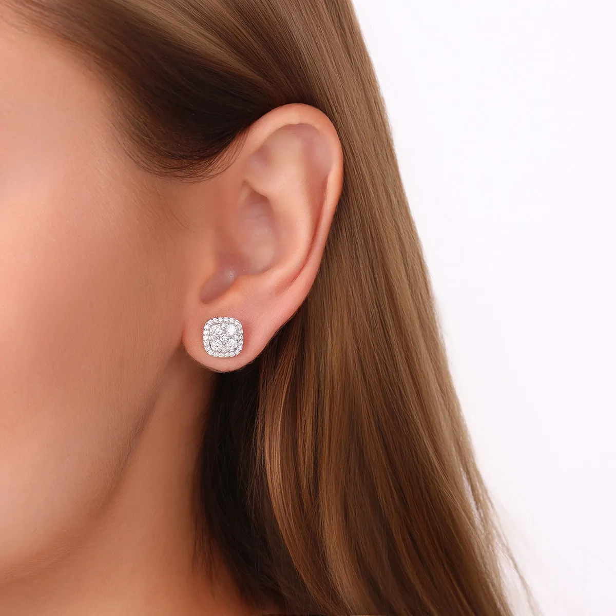 0,78 Karat Harmony Tasarm Küpe