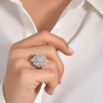 1 Karat Baget ve Prenses Kesim Pırlanta Yüzük