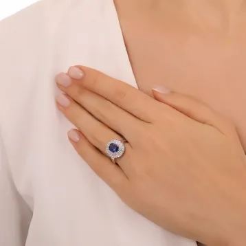 2,53 Karat Pırlantalı Renkli Taşlı Yüzük
