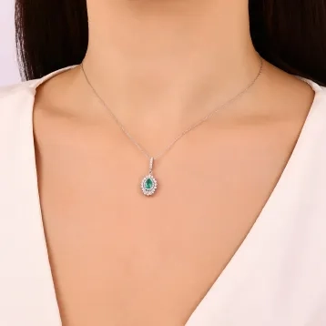 0,72 Karat Pırlantalı Renkli Taşlı Kolye