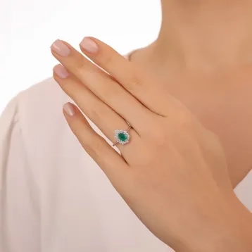 0,96 Karat Pırlantalı Renkli Taşlı Yüzük