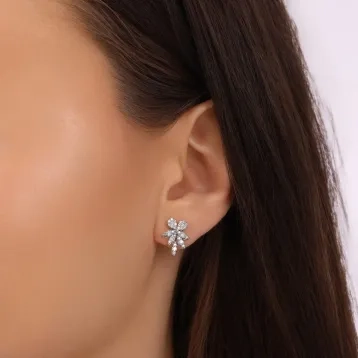 0,62 Karat Pırlanta Trend Küpe