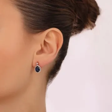 4,22 Karat Pırlantalı Renkli Taşlı Küpe