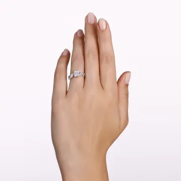 0,52 Karat Pırlanta Baget Yüzük