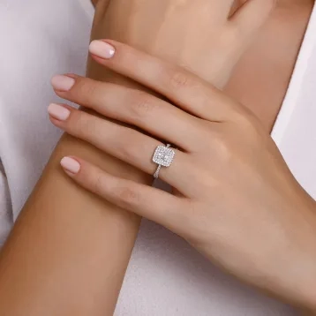 0,65 Karat Pırlanta Trend Baget Yüzük