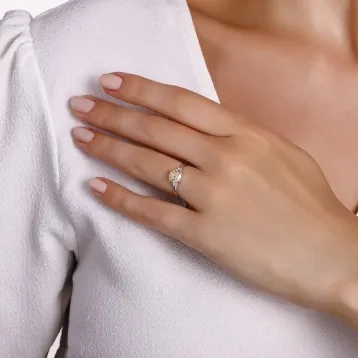 3,60 Karat Pırlantalı Renkli Taşlı Yüzük